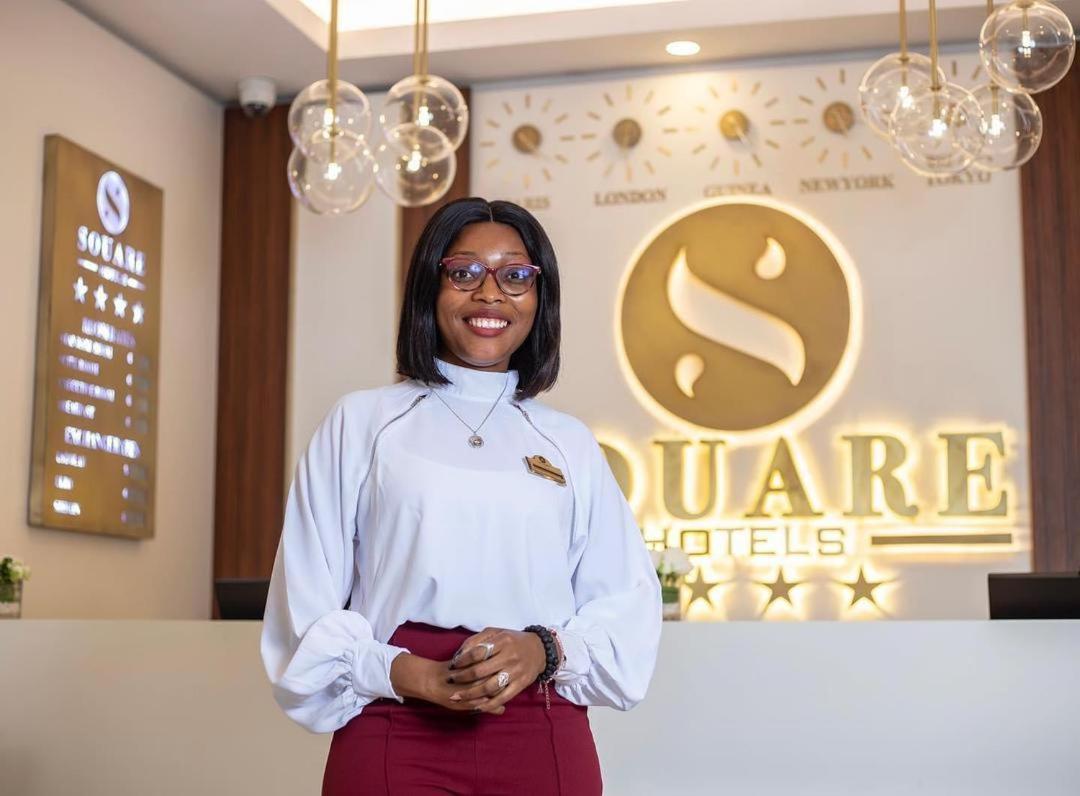 Souare Premium Hotel โคนาครี ภายนอก รูปภาพ