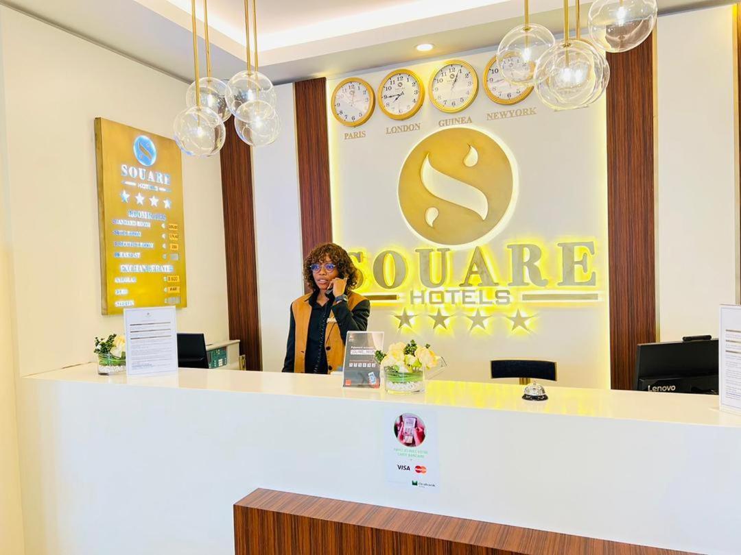 Souare Premium Hotel โคนาครี ภายนอก รูปภาพ